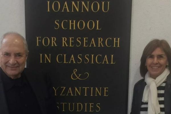 Ο Δάκης Ιωάννου τιμάει τη γέννηση του ευεργέτη πατέρα του, Στέλιου Ιωάννου