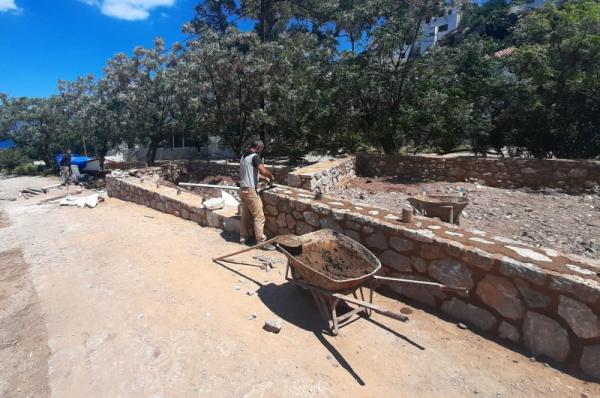 Δύο ακόμα νέες παιδικές χαρές για την Ύδρα