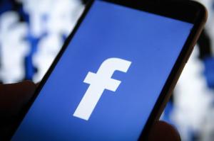 Facebook: 1,62 δισ. καθημερινοί χρήστες, κέρδη 6,1 δισ. δολάρια