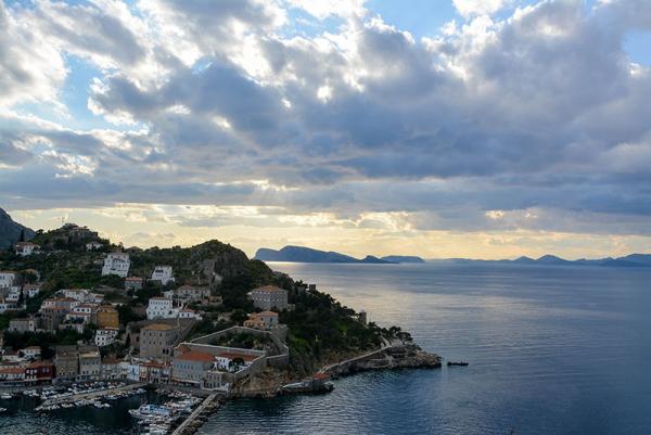 Έκκληση του Δημάρχου Ύδρας προς τους πολίτες για το ενδεχόμενο ισχυρής καταιγίδας