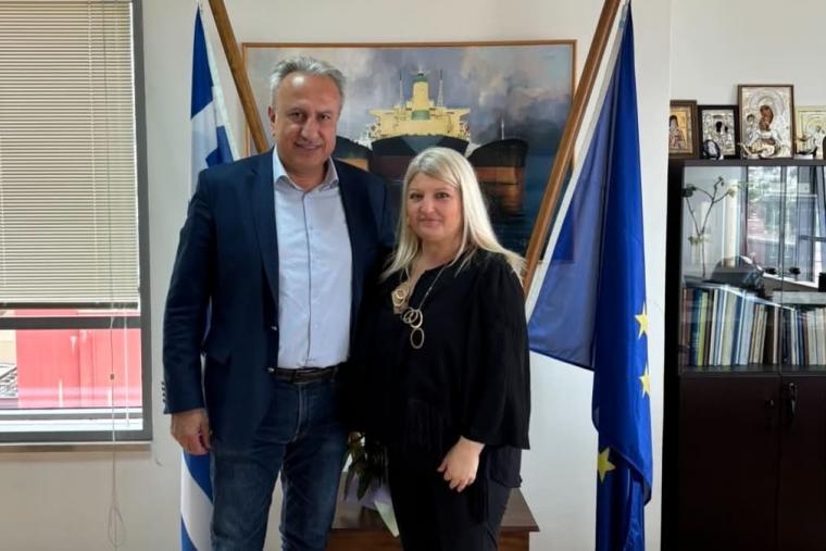 Συνάντηση   της Γεωργίας Γεννιά με τον Αντιπεριφερειάρχη Νήσων Νίκο Παπαγεωργίου
