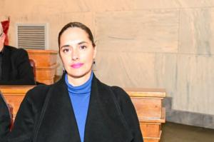 Νόνη Δούνια:  Να ληφθεί μέριμνα για την στήριξη των επαγγελματιών οδηγών-ιδιοκτητών ταξί του Αργοσαρωνικού