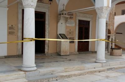 Να δοθούν απαντήσεις για τη θρασύτατη διάρρηξη του Ι. Καθεδρικού Ναού της Ύδρας