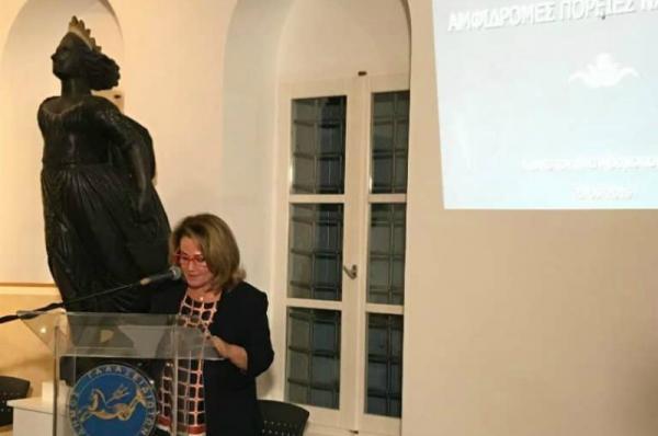 Με μεγάλη επιτυχία οι επετειακές εκδηλώσεις στο Γαλαξίδι με συμμετέχουσα τη Διευθύντρια του ΙΑΜΥ Ντίνα Αδαμοπούλου