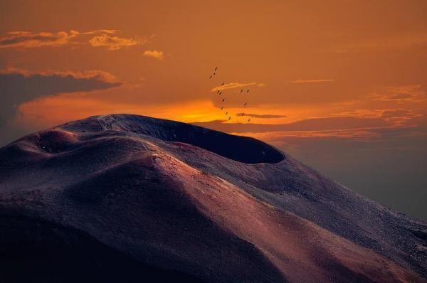 Προετοιμαστείτε   για γιγάντιες εκρήξεις ηφαιστείων μέσα στα επόμενα 100 χρόνια προειδοποιούν Βρετανοί επιστήμονες