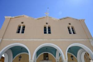 Ιερός Καθεδρικός Ναός Ύδρας | Την Κυριακή 25 Μαΐου, ευχή και ευλογία για τους υποψήφιους των Πανελληνίων