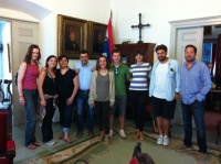 Ξένοι δημοσιογράφοι επισκέπτονται την Ύδρα και γράφουν για τις ομορφιές της