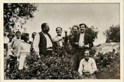 ΔΟΚΟΣ  Φωτογραφικό Οδοιπορικό του Ευάγγελου Ραφαλιά στην Οικία & Ατελιέ Π. Τέτση