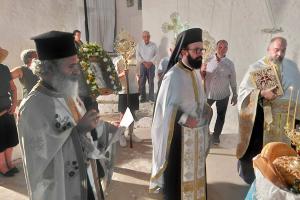 Με κατάνυξη ο Πανηγυρικός Εσπερινός στον Ι. Ναό Τιμίου Προδρόμου Καμινίων