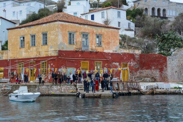 Ο Αγιασμός των υδάτων στο Καμίνι