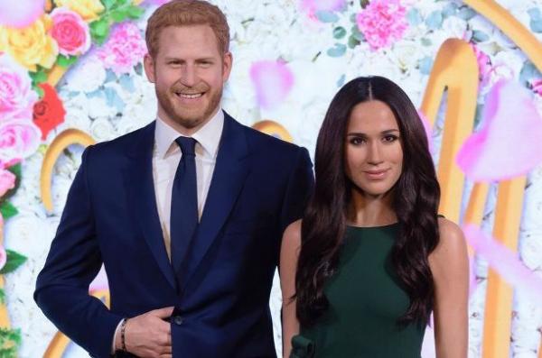 Το μουσείο Τισό χωρίζει τον Χάρι και τη Μέγκαν από την υπόλοιπη βασιλική οικογένεια