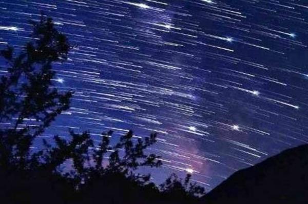 Το βράδυ της Δευτέρας κορυφώνονται και στην Ελλάδα οι Περσείδες