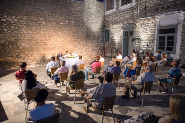 Ιδιαίτερα εποικοδομητική  η ημερίδα «Σύγχρονες Ελληνοτουρκικές Σχέσεις» που πραγματοποιήθηκε στην Ύδρα