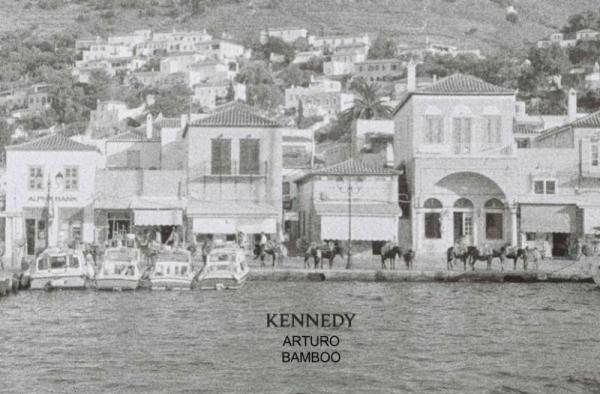 Oι Αrturo Bamboo παρουσιάζουν το καλοκαιρινό τους φωτογραφικό βιβλίο στην Ύδρα