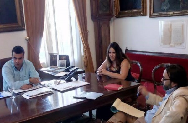 Επισκέφτηκαν την Ύδρα στελέχη από το "Ποτάμι" Πειραιά