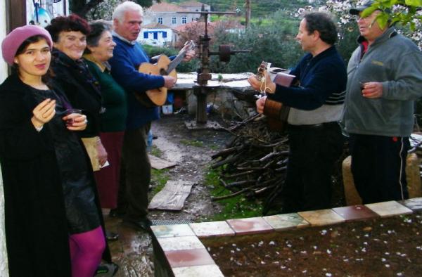 Έρχεται η γιορτή της Αμυγδαλιάς! Συνεχίζεται το έθιμο!