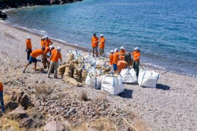 Ένα αρχιπέλαγος χωρίς πλαστικά! Tο πρώτο ελληνικό ντοκιμαντέρ για τη ρύπανση στις ελληνικές θάλασσες