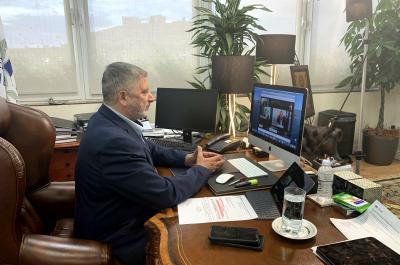 Την τήρηση αυστηρών υγειονομικών πρωτοκόλλων στην εστίαση και την επαναλειτουργία των ξενοδοχείων ζήτησε ο Περιφερειάρχης Αττικής