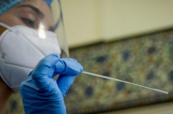 Κορωνοϊός: 566 νέα κρούσματα, 320 διασωληνωμένοι, 30 θάνατοι