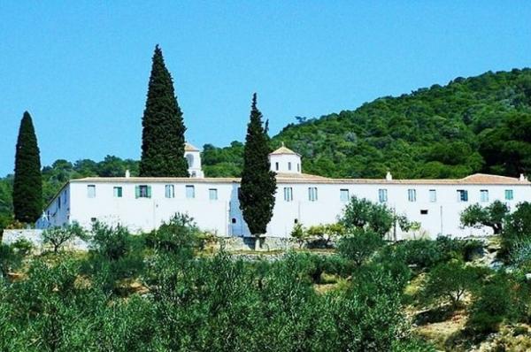 Ο Μητροπολίτης ΕΦΡΑΙΜ θα προστή της Ιεράς πανηγύρεως στην ιστορική Ι. Μονή Ζωοδόχου Πηγής Πόρου