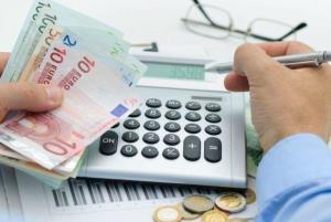 ΥΠΟΙΚ: Επέκταση  της έκπτωσης 25% σε εμπρόθεσμα καταβαλλόμενες δόσεις οφειλών προς την εφορία
