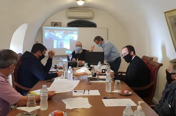 Υπό την προεδρία του Μητροπολίτη Ύδρας κ.κ. Εφραίμ το Μητροπολιτικό συμβούλιο και η συνεδρίαση του Δ.Σ. του Κουλούρειου Νοσοκομείου