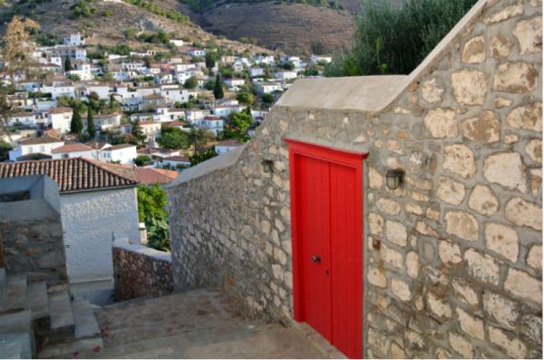 Η Κοινωφελής Επιχείρηση Δήμου Ύδρας υλοποιεί το πρόγραμμα 3 doors 3 countries