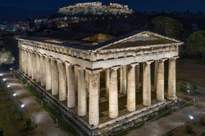 Μνημείο Φιλοπάππου  και Ναός του Ηφαίστου: Η ιστορία των δύο μνημείων που φωτίστηκαν εκ νέου