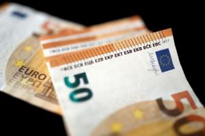 Έρχονται μέτρα  5,5 δισ. ευρώ - Πώς θα στηριχθούν εργαζόμενοι και επιχειρήσεις