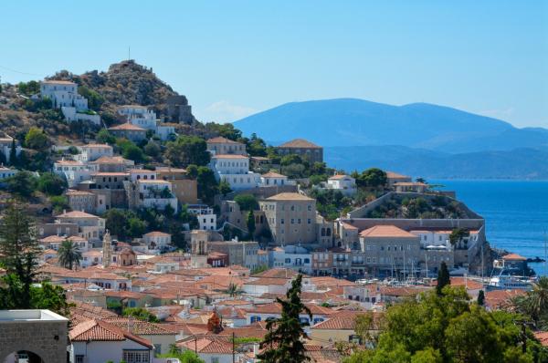 Πρόβλημα στέγασης εκπαιδευτικών: Κοινή ανακοίνωση των Προέδρων Γονέων και Κηδεμόνων της Ύδρας