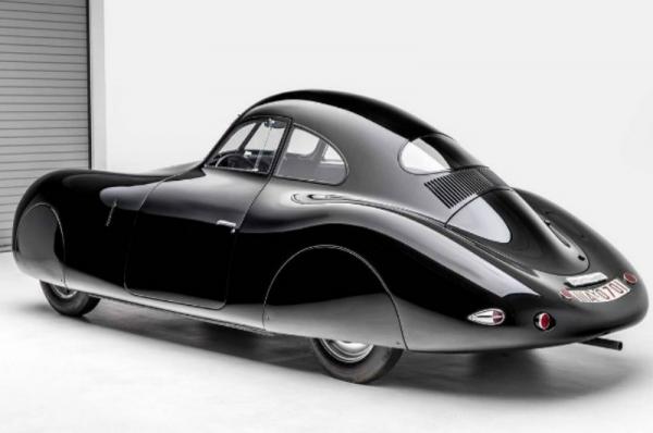 Τον Αύγουστο σε δημοπρασία η σπανιότερη και παλαιότερη Porsche