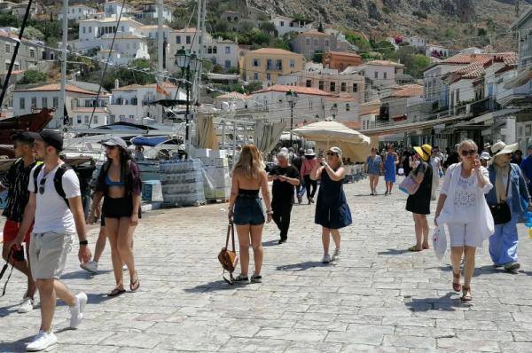 Ο τουρισμός  θα φέρει ισχυρό εισόδημα και το 2023