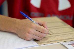 Αντίστροφη μέτρηση  για τις Πανελλαδικές Εξετάσεις