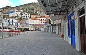 Η Ύδρα έχει τη δύναμη να υπερνικήσει την οικονομική κρίση