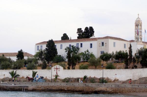 Στον Μητροπολιτικό Ναό Αγίου Νικολάου Σπετσών θα ιερουργήσει την Κυριακή των Βαΐων ο Μητροπολίτης ΕΦΡΑΙΜ