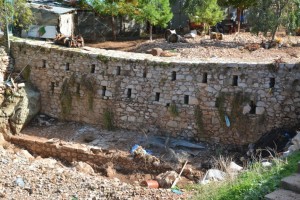 Την άμεση αποκομιδή μπαζών ζητάει ο Δήμαρχος Ύδρας από τον Αντιπεριφερειάρχη Νήσων