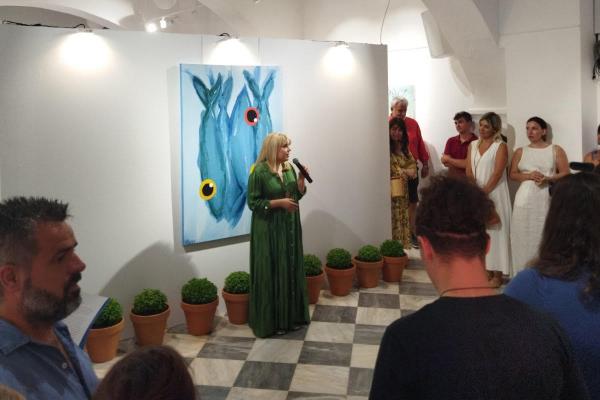 Εγκαινιάστηκε με επιτυχία η έκθεση «Η αυλή του Παππού» της Αγγελικής Ράππα