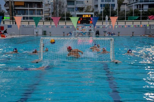 Υδραίικες κανονιές στον Πειραιά! Μεγάλη νίκη του Υδραϊκού επί του Εθνικού