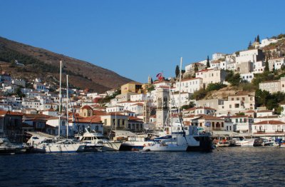 Συνεχίζονται οι έρευνες για το άγριο έγκλημα που στέρησε τη ζωή στον άτυχο συμπολίτη μας