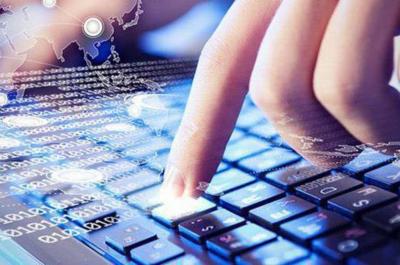 Περιφέρεια Αττικής:  Ξεκινάει η υλοποίηση του προγράμματος εκπαίδευσης ψηφιακού εγγραμματισμού 100 χιλιάδων πολιτών