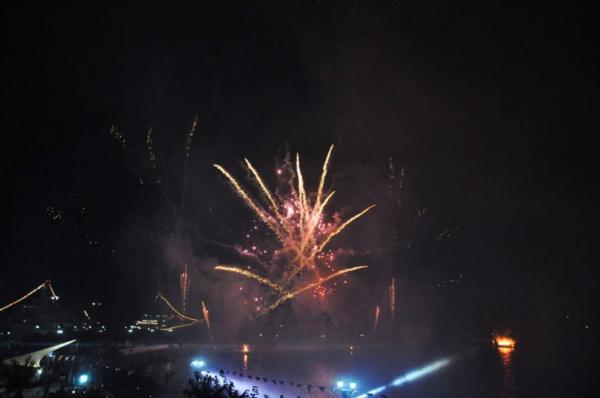 Αδελφοποιούνται Ύδρα και Πύλος στον εορτασμό των Ναυαρινείων