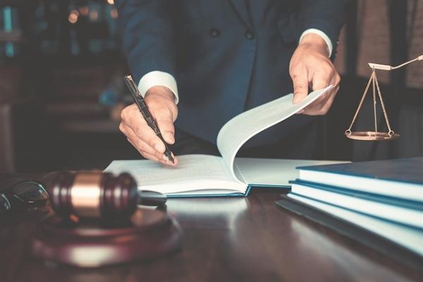 Το Εφετείο Πειραιά δικαίωσε τους κληρονόμους Μιχ. Ζαραφωνίτη έναντι του Δήμου Ύδρας