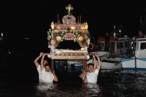 Κατανυκτικά η κορύφωση του Θείου Δράματος στην Ύδρα