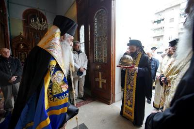 Η Κάρα  του Αγίου Κωνσταντίνου του Υδραίου στην Ευαγγελίστρια Πειραιώς