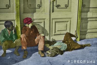 Συζήτηση   στο Δημοτικό Θέατρο Πειραιά με αφορμή το ιστορικό μυθιστόρημα του Στέφανου Μίλεση "Γαβριάδες οι απόκληροι του Πειραιά"