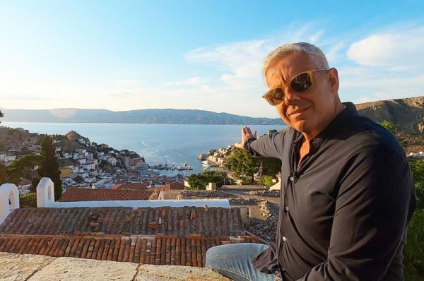 Υπέροχο αφιέρωμα  στην Ύδρα από τον Τάσο Δούση και την εκπομπή "Εικόνες"