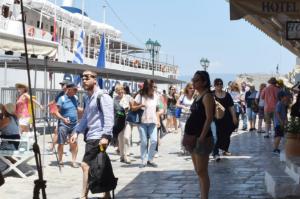 Πραγματική Οδύσσεια  θα είναι φέτος το ταξίδι στα νησιά