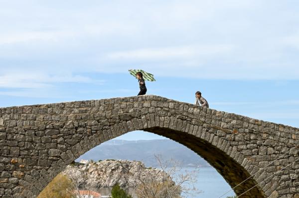 Με σύμμαχο  τον καλό καιρό γιορτάστηκαν τα κούλουμα στις εξοχές της Ύδρας