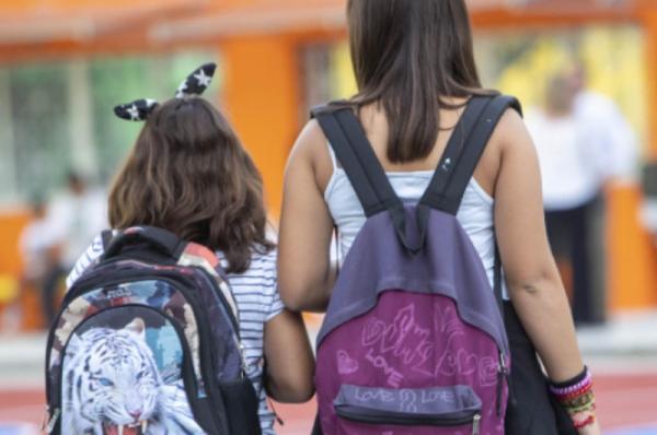 ΠΕ. Νήσων Αττικής: Δρομολόγια μεταφοράς μαθητών για το σχολικό έτος 2020-2021