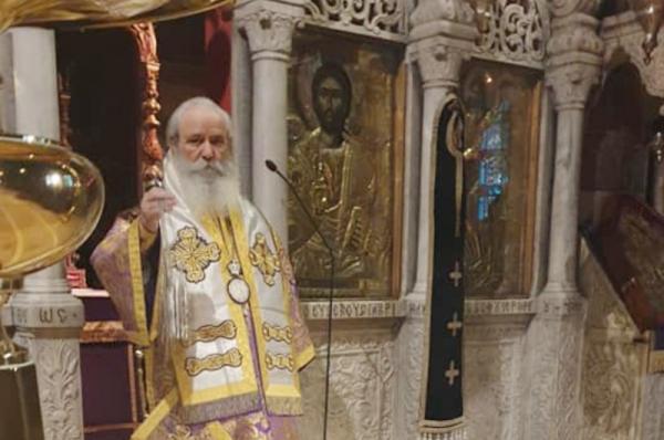 Τελέστηκε κατανυκτικά  η  Εσπερινή Προηγιασμένη Θ. Λειτουργία στον Ι. Καθεδρικό Ναό Ύδρας